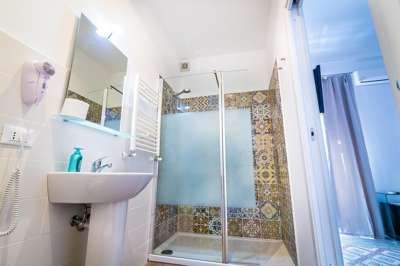 Liberty Suites Palermo Luaran gambar