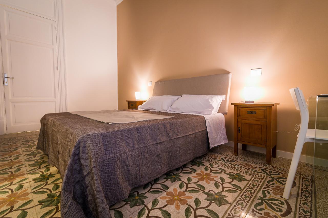 Liberty Suites Palermo Luaran gambar