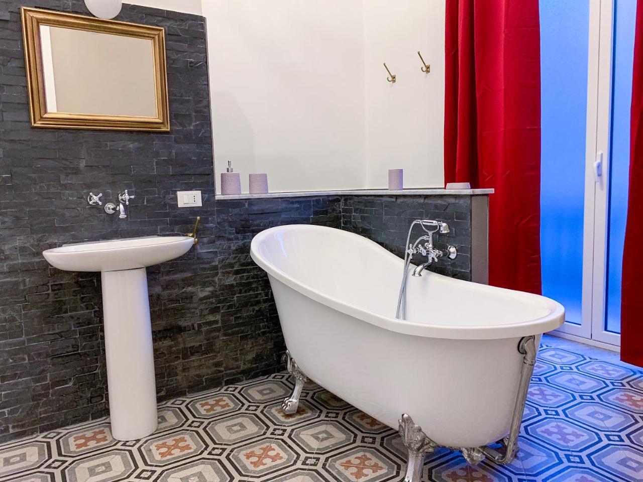 Liberty Suites Palermo Luaran gambar